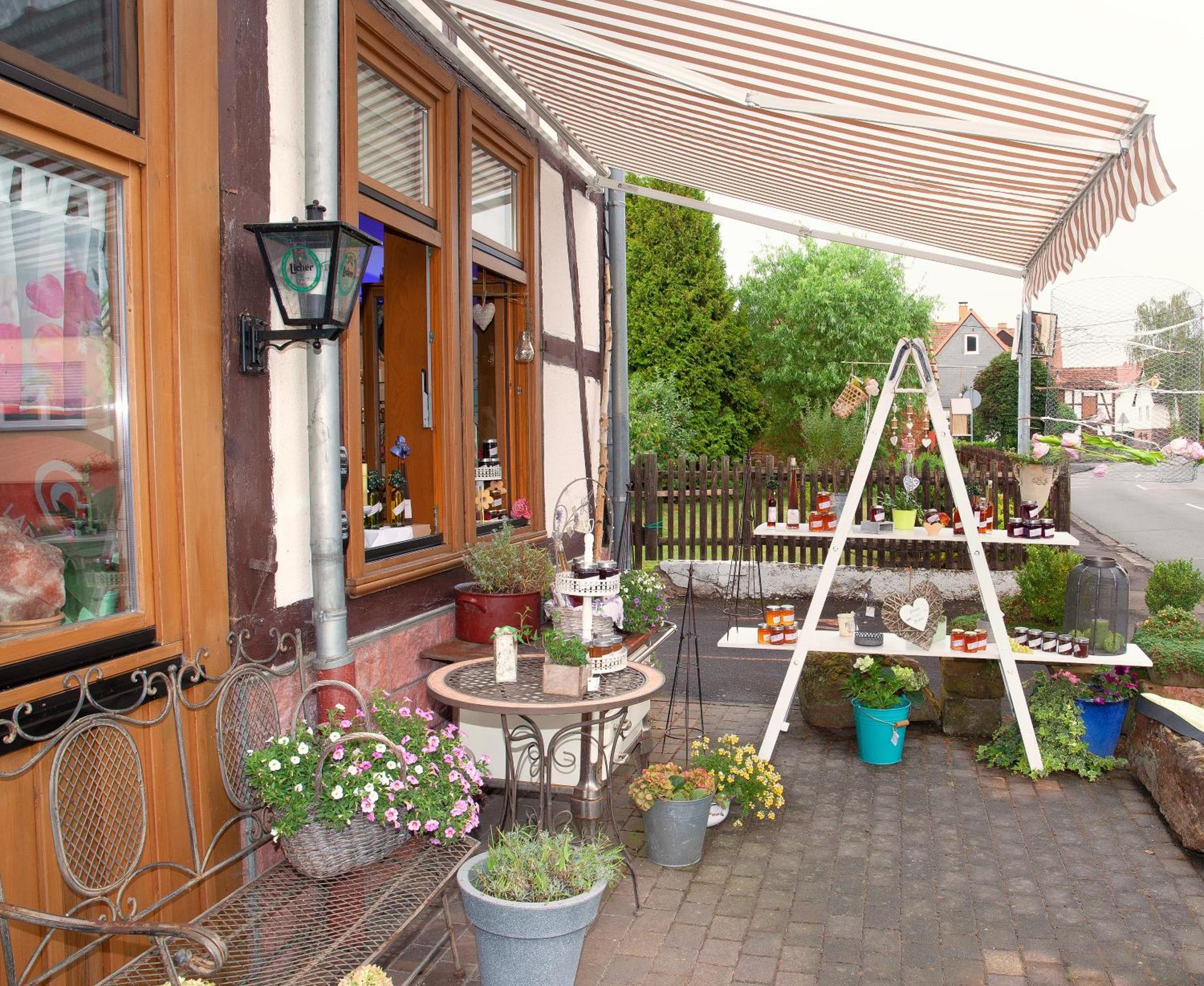 Bluetenhotel Village Marburg Exterior foto